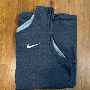 Nike Dri-Fit Tanktop.